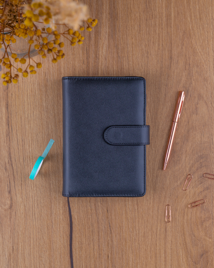 NOTIQUE Refill – Weekly Ring Bound Planner 2027, black, 12,5 x 19 cm